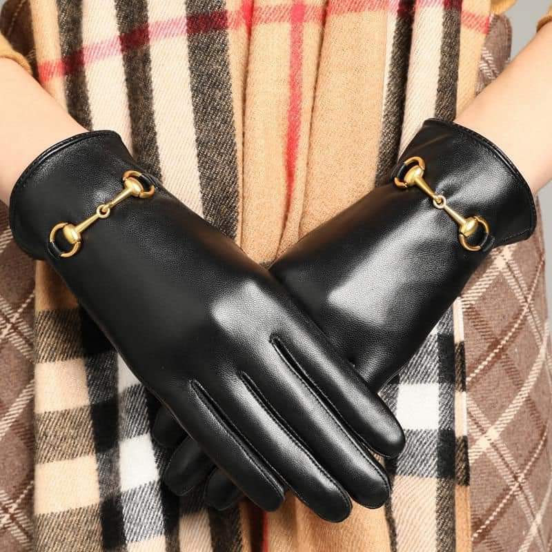 Fashion leather gloves