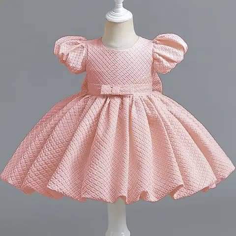 Girls pretty dresses 