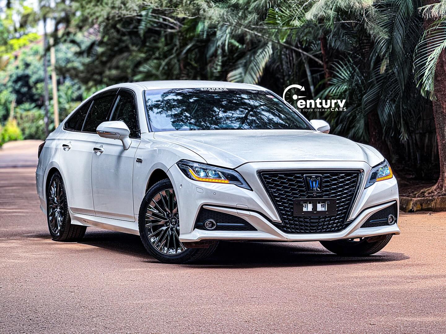 2019 TOYOTA CROWN HYBRID G-EXCUTIVE  Petrol 2.0L