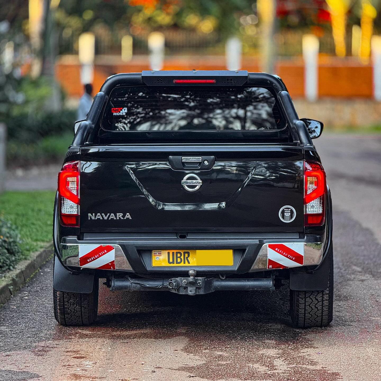 2017 NISSAN NAVARA DIESEL 3.0 MANUAL