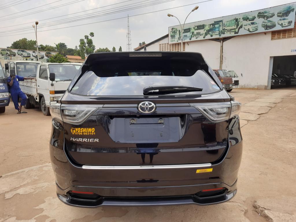 TOYOTA Harrier 2015 model