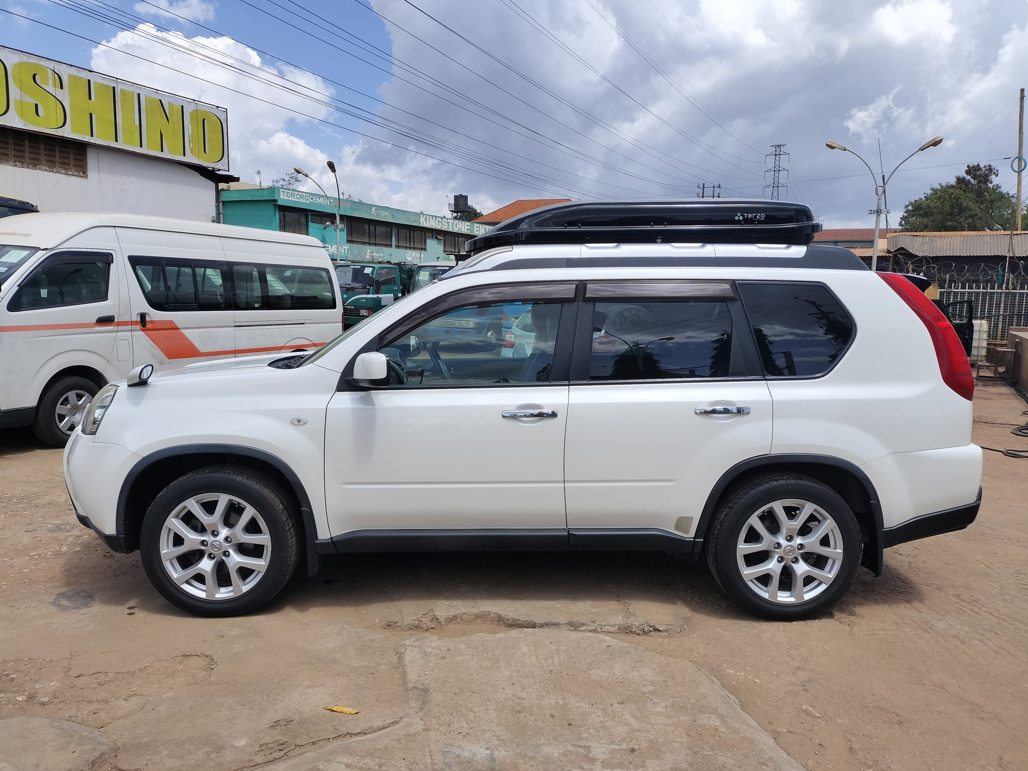 NISSAN X-Trail 2011