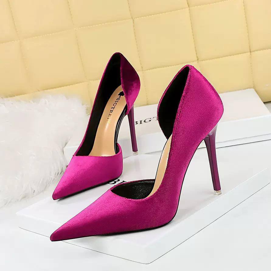 Ladies heels