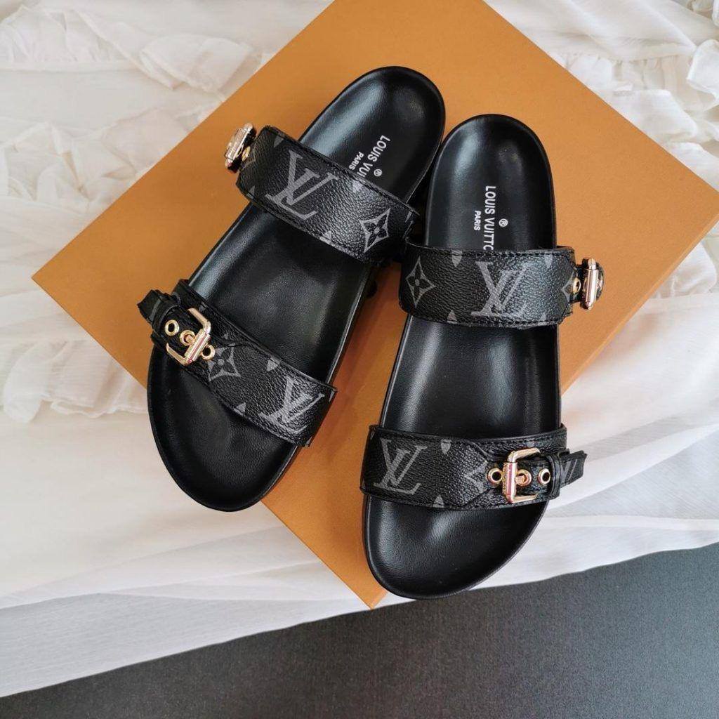 Ladies sandles