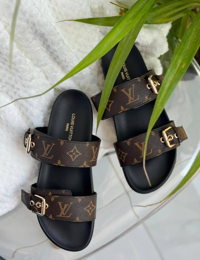 Ladies sandles