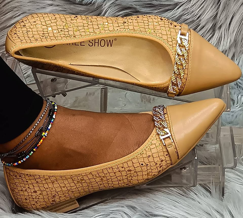 Classy pumps