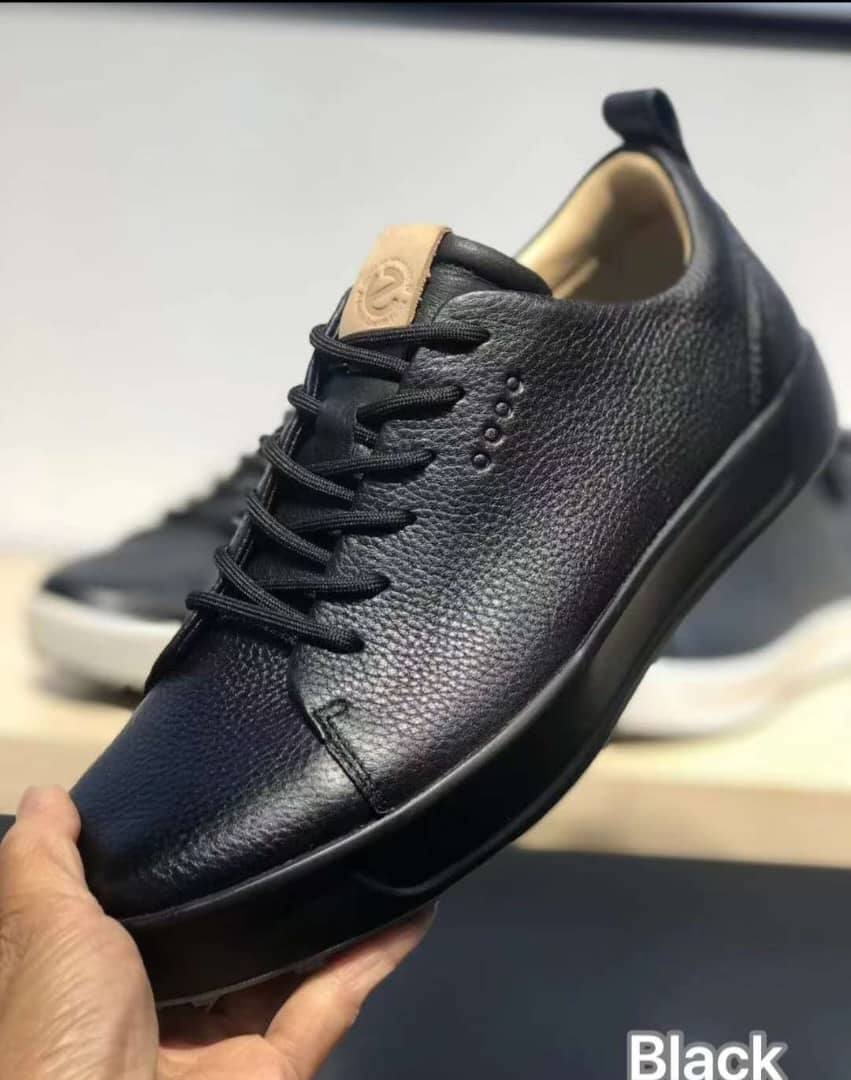 Men casual shoes