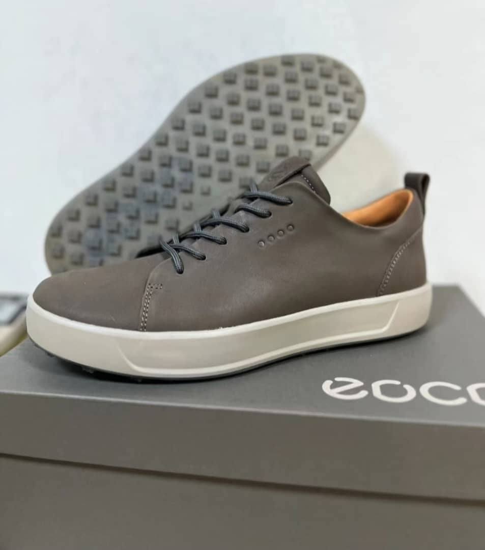 Men casual shoes