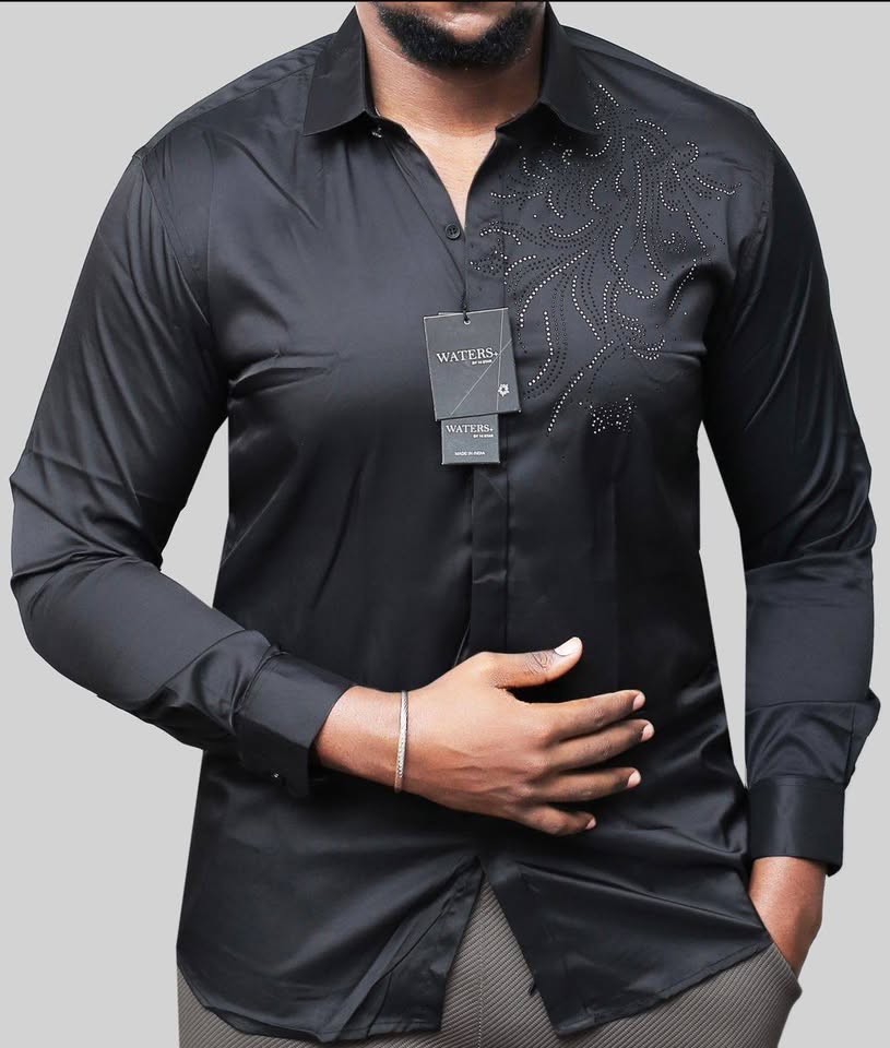 Men casual long sleeved shirts