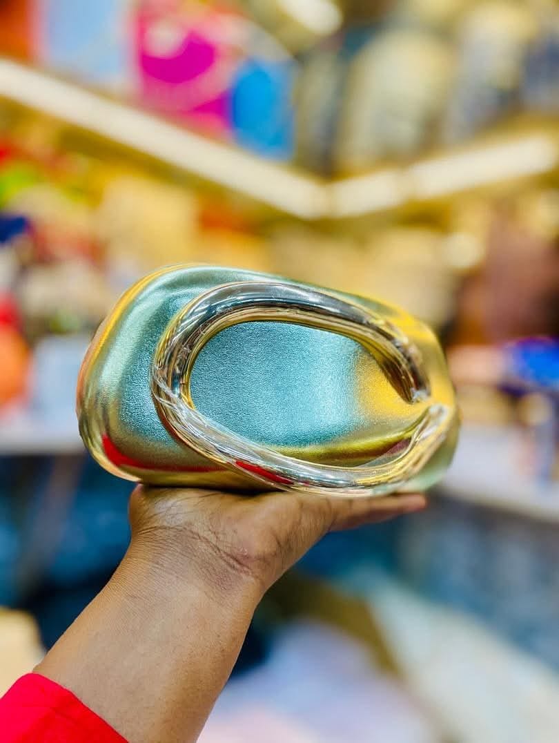Stylish clutch bags