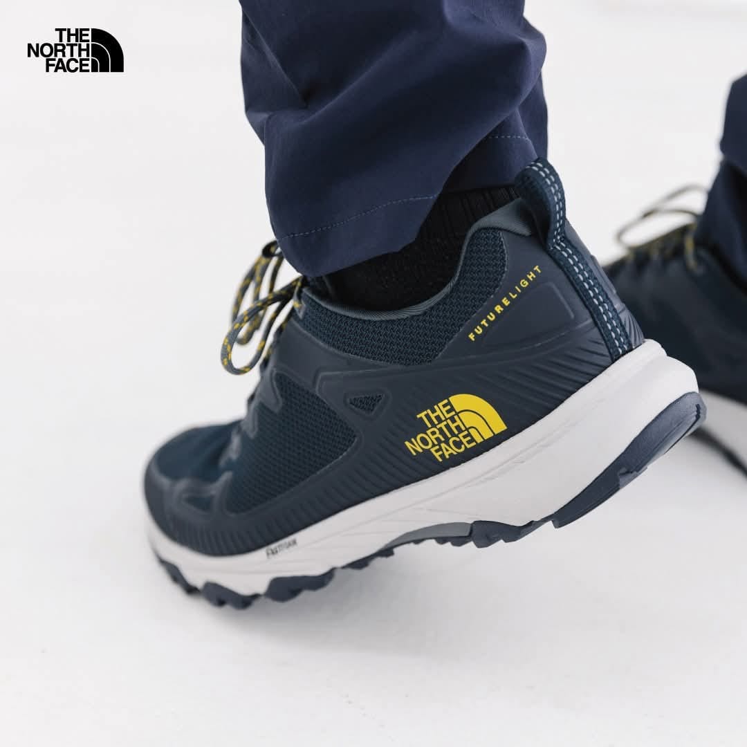 men's sneakers