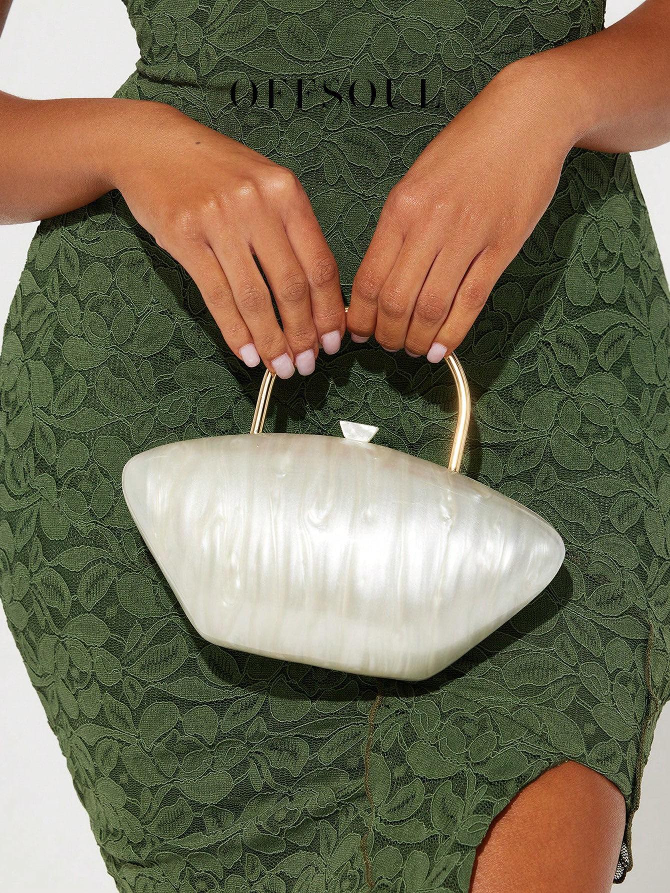 Pretty clutch bags