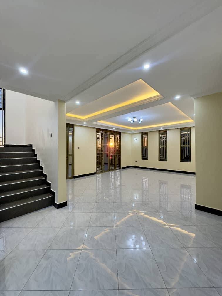 House for sale at Seguku katale Entebbe Road