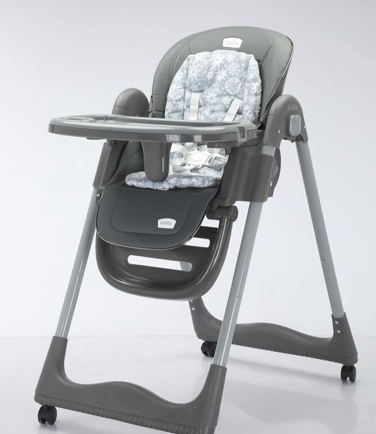 Baby feeding chairs