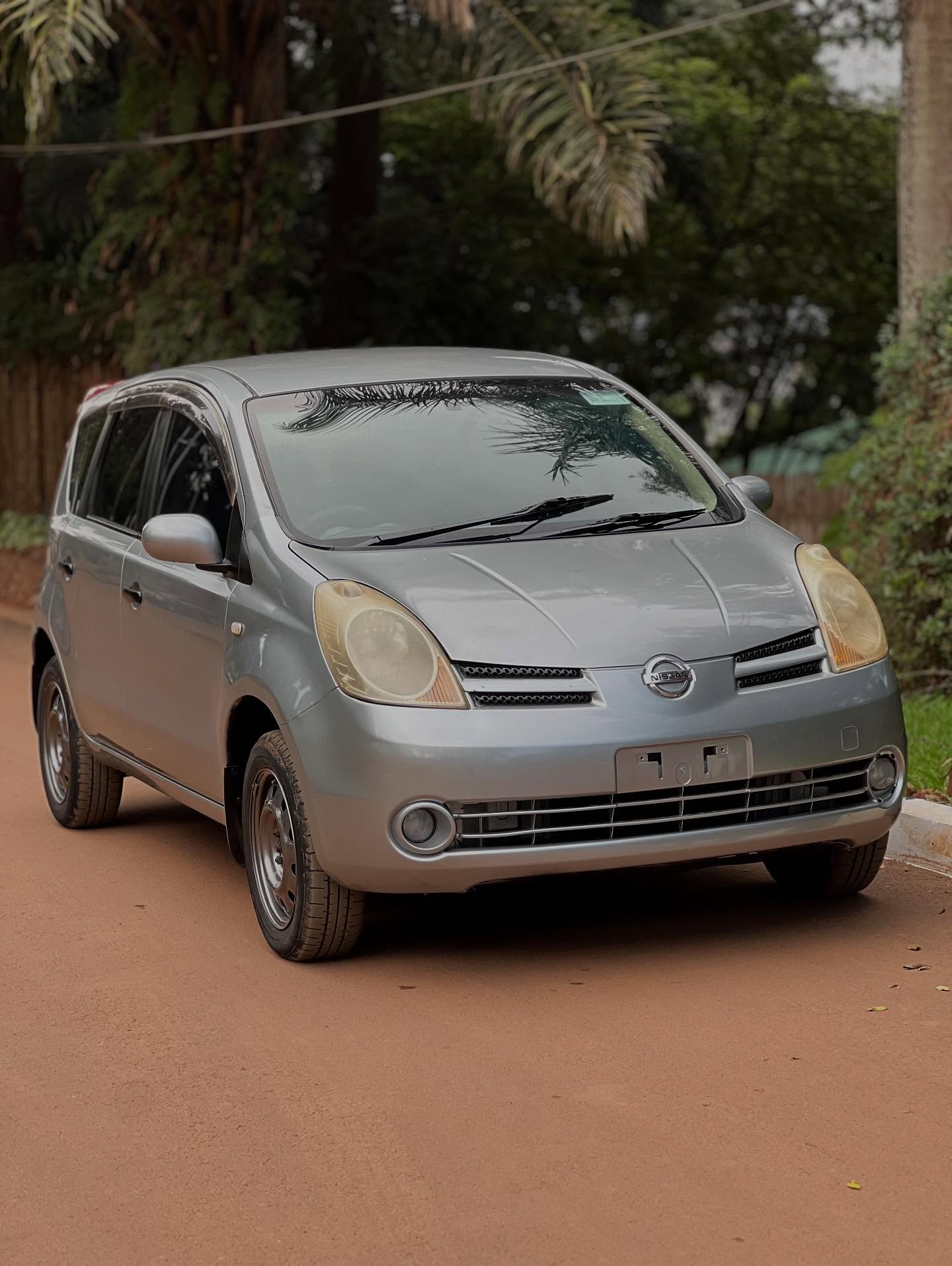 Nissan Note model 2007