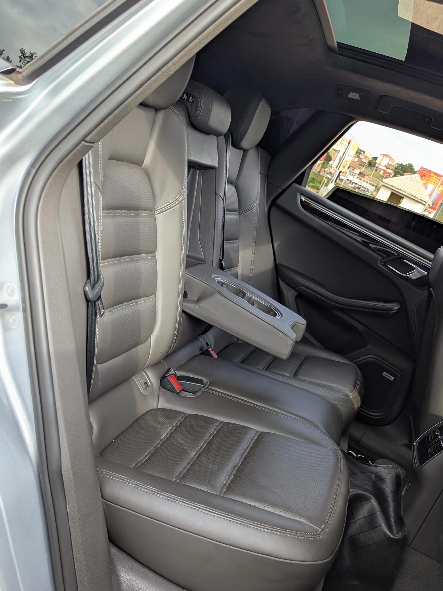 Porsche Macan 2016 model 3.0L petrol engine Twin turbo