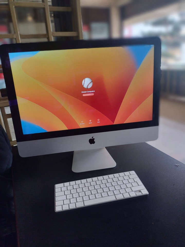 iMAC 21.5INCHES, 2013  INTEL- COREi5,