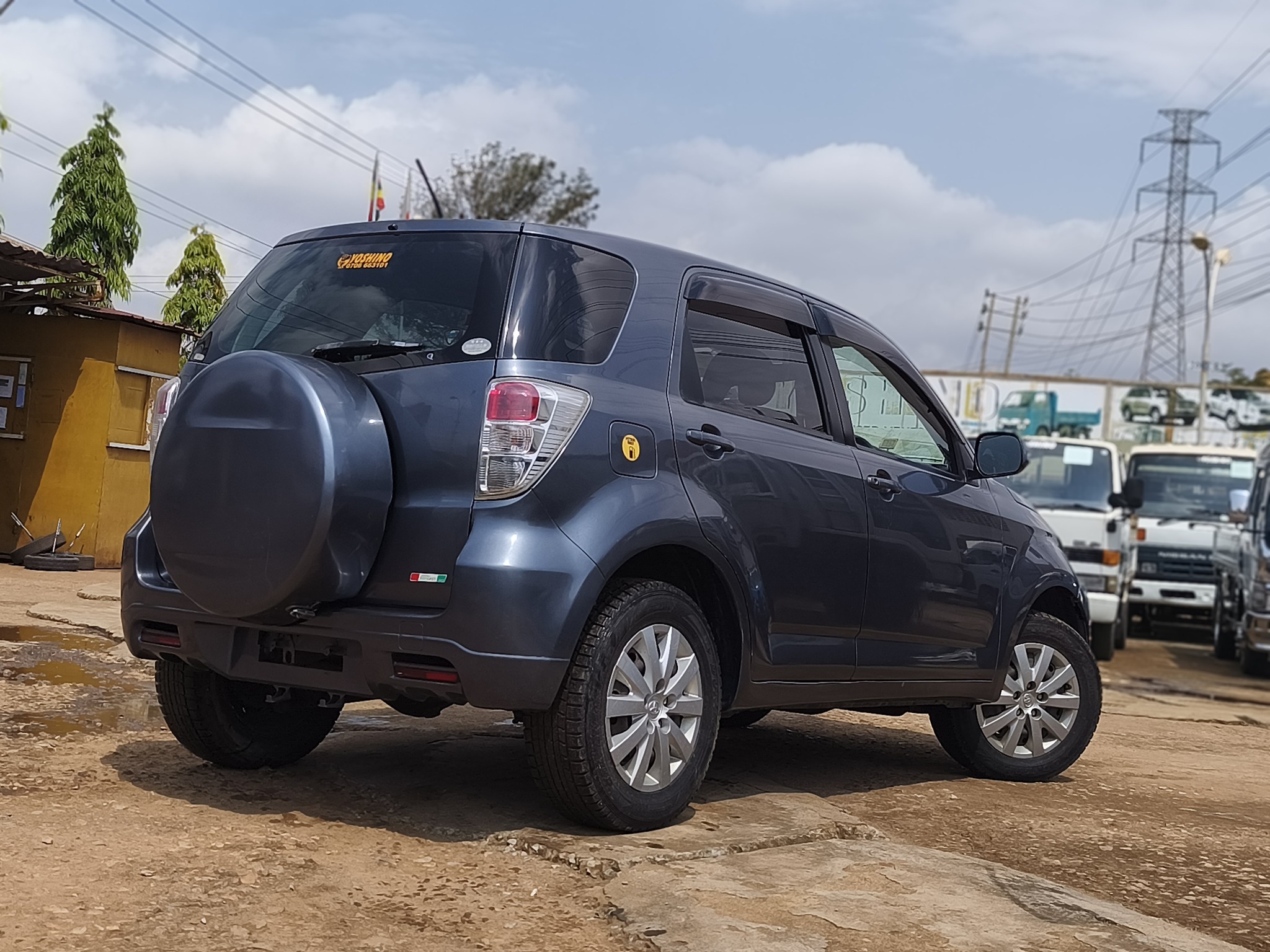 TOYOTA Rush 2010