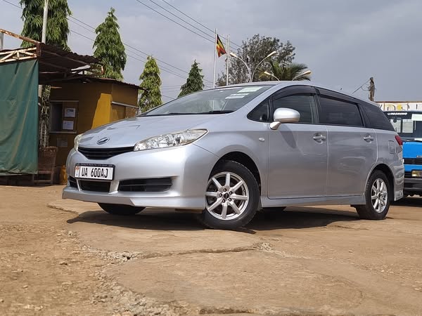 TOYOTA Wish 2011 model