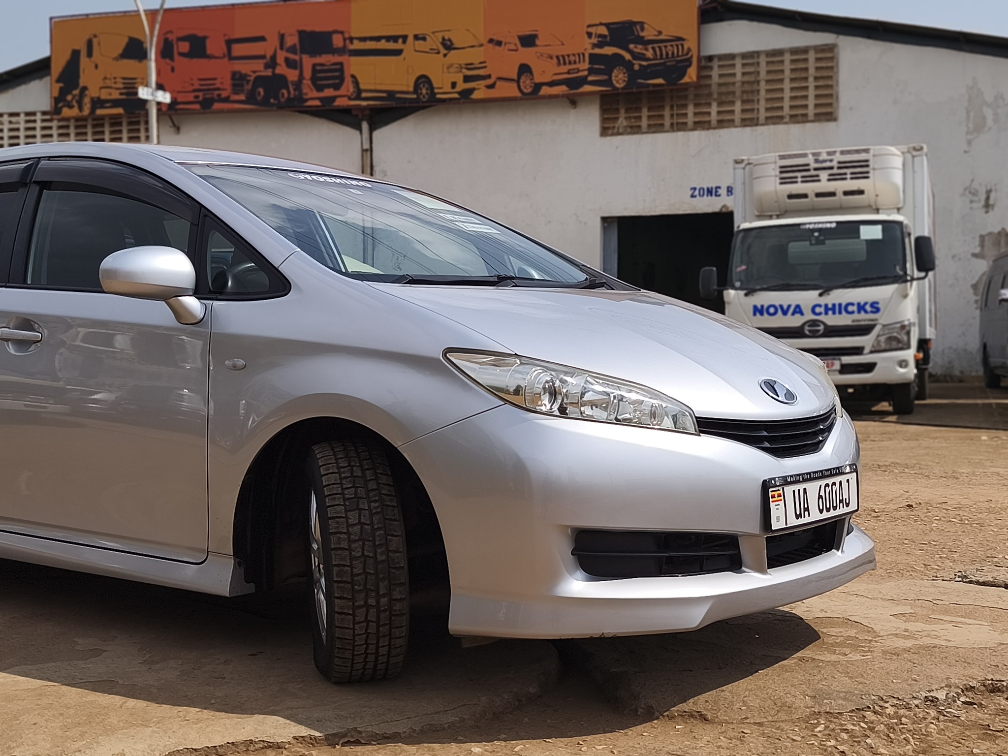 TOYOTA Wish 2011 model