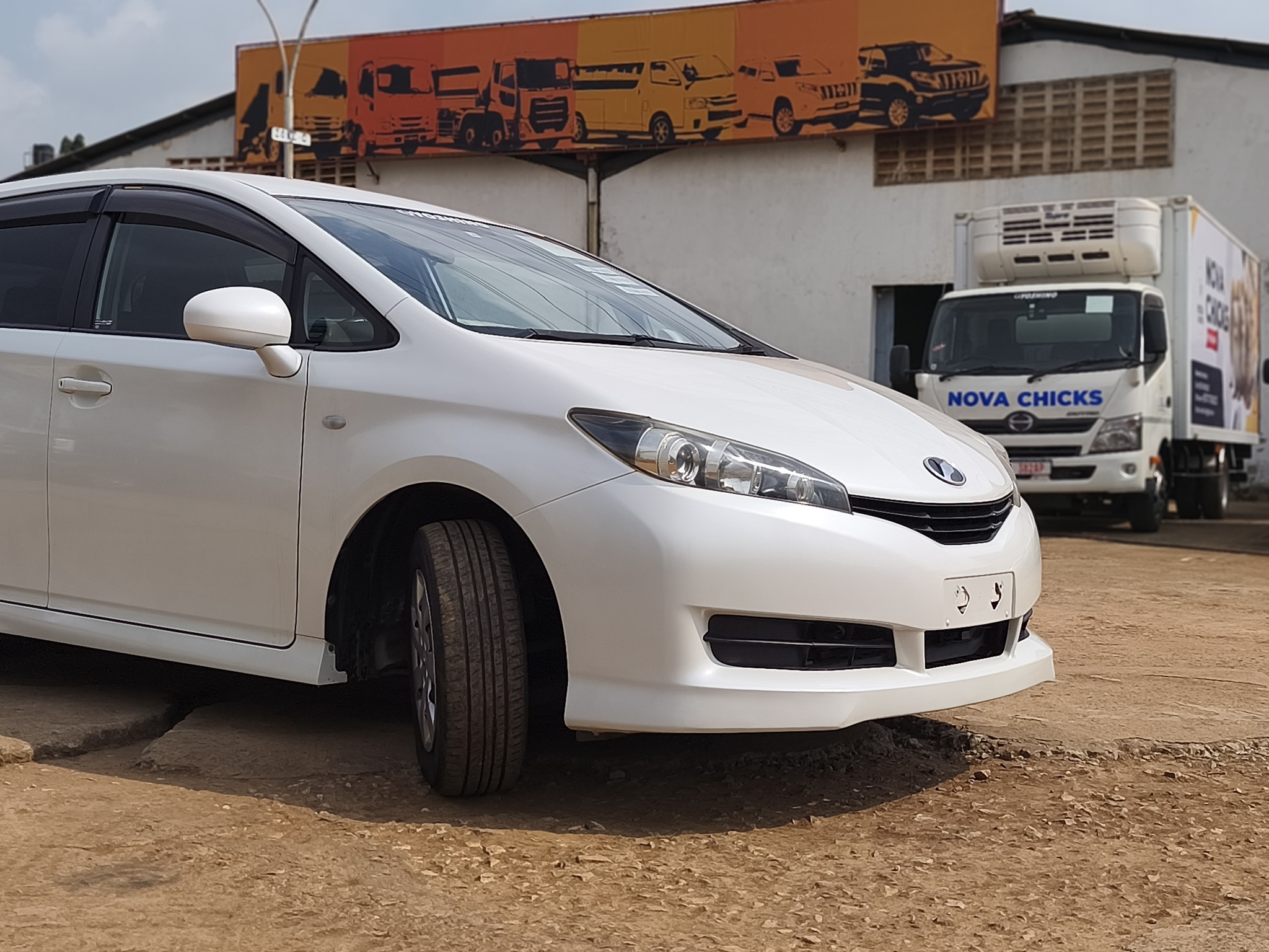 TOYOTA Wish 2011 model