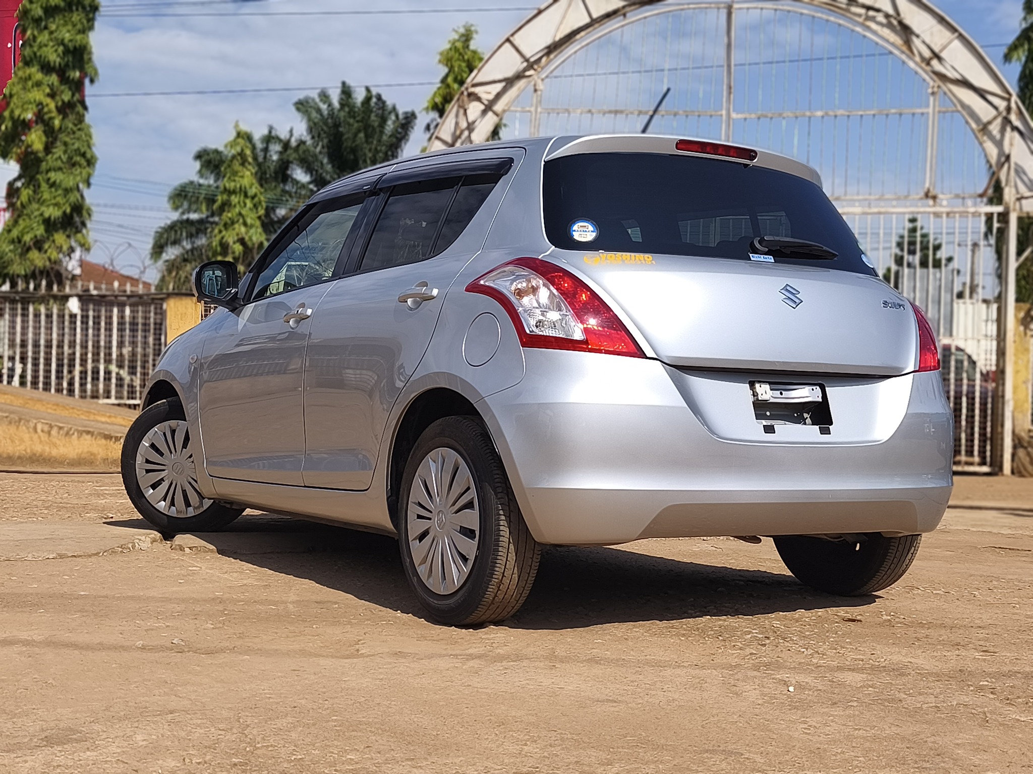 SUZUKI Swift 2016 model