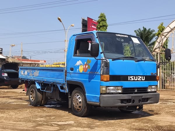 ISUZU Elf 1991