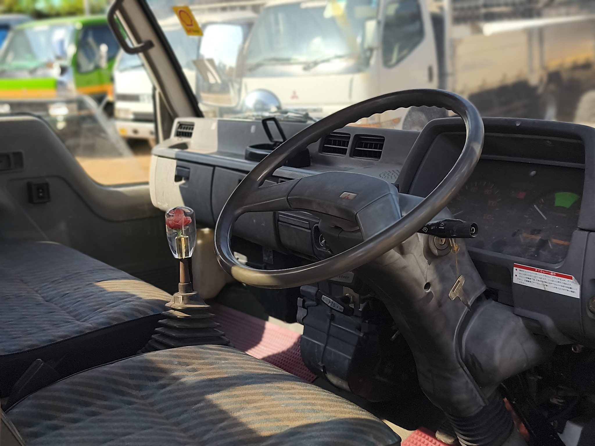 MITSUBISHI Canter 1993