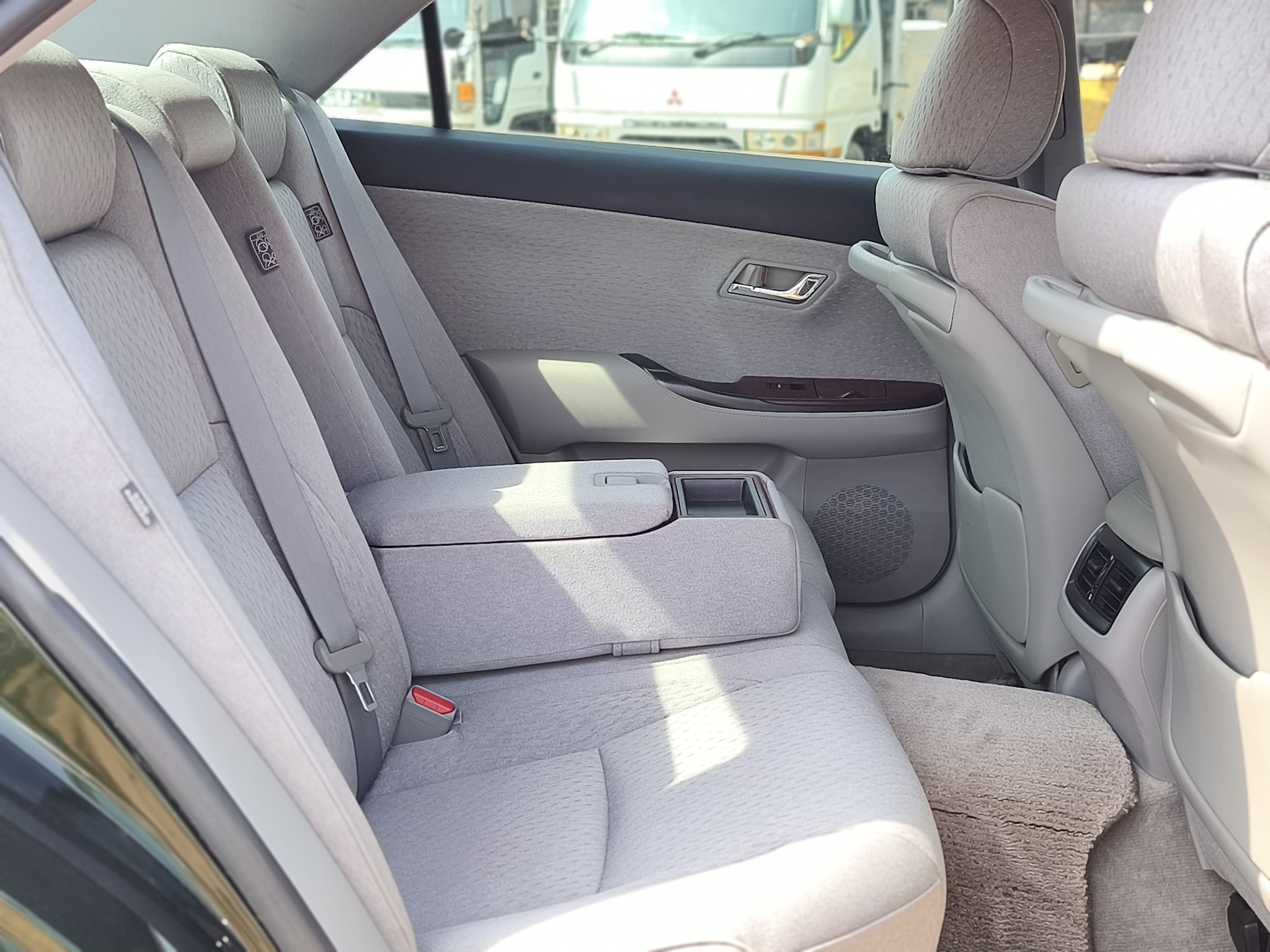 TOYOTA CROWN 2009 Royal Saloon,