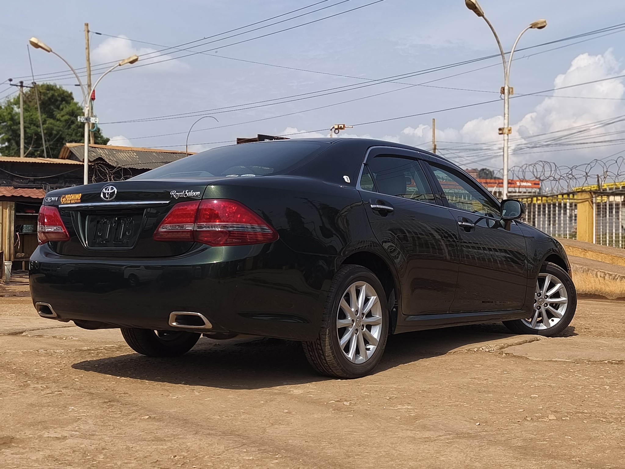 TOYOTA CROWN 2009 Royal Saloon,