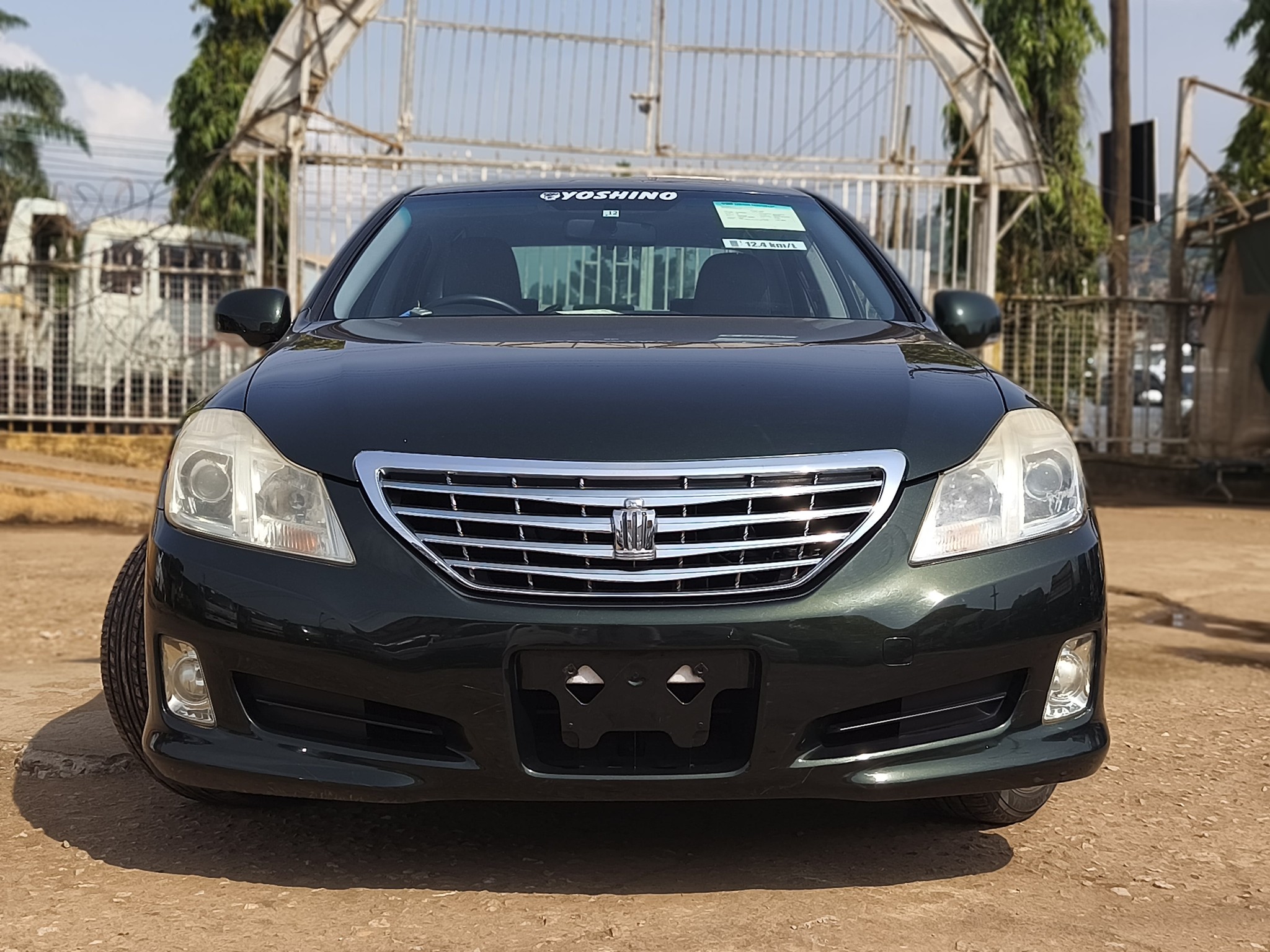 TOYOTA CROWN 2009 Royal Saloon,