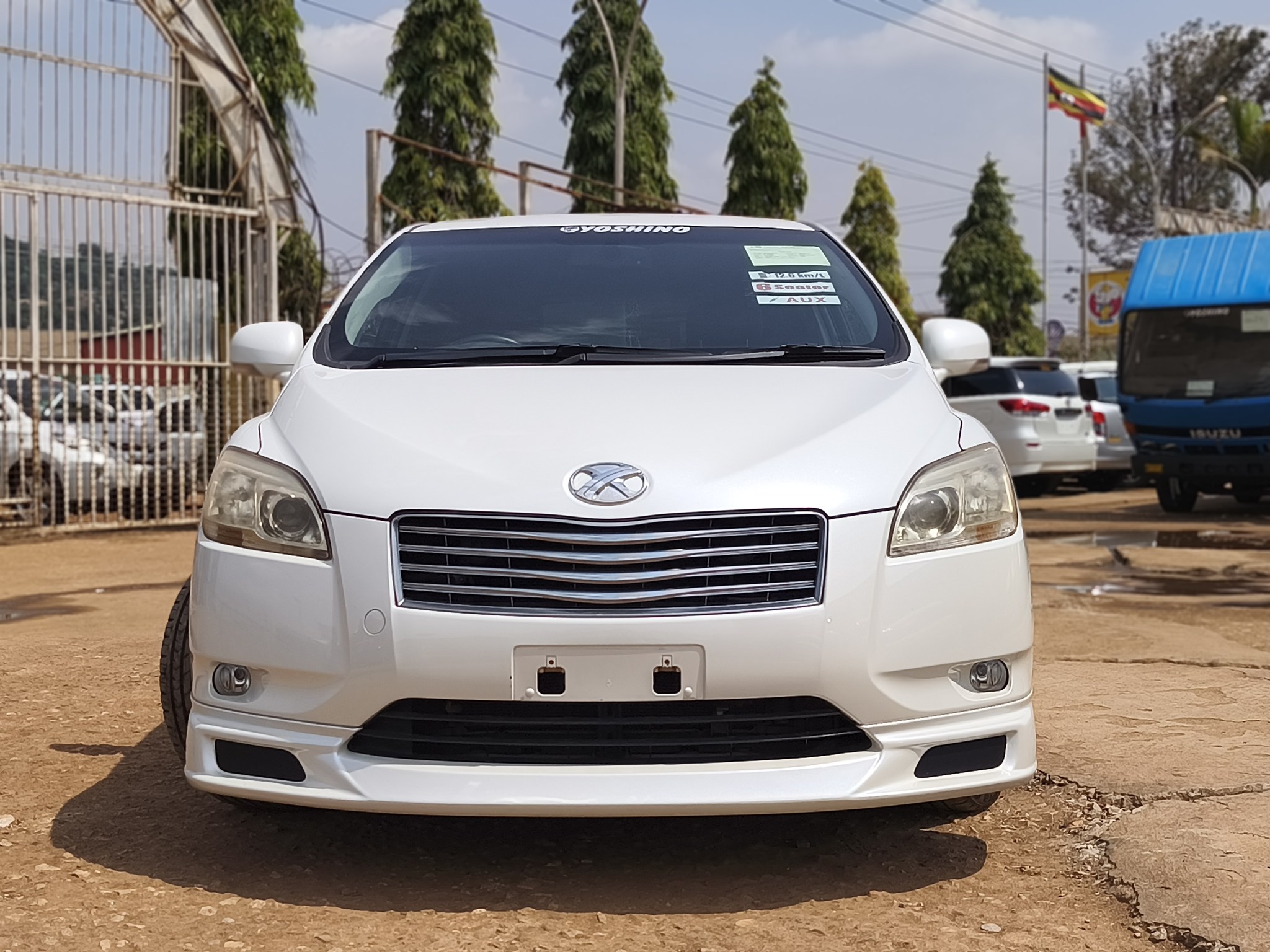TOYOTA Mark-X Zio 2010