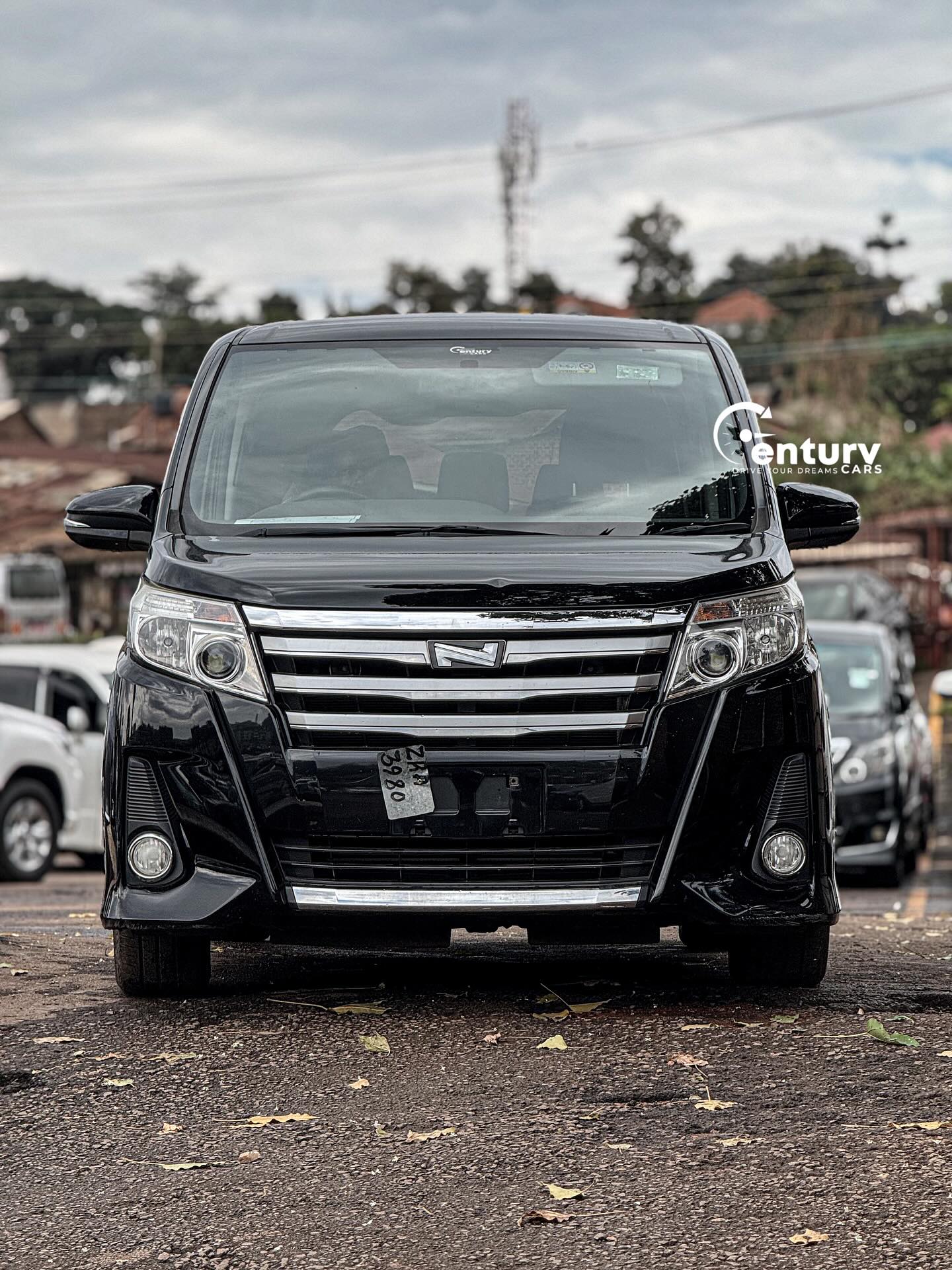 2014 TOYOTA NOAH 2WD PETROL 2.0L