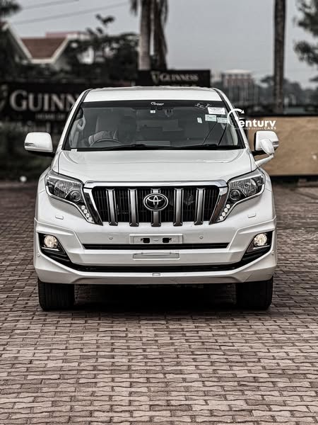 2017 TOYOTA LANDCRUISER TZ.G 7 SEATER