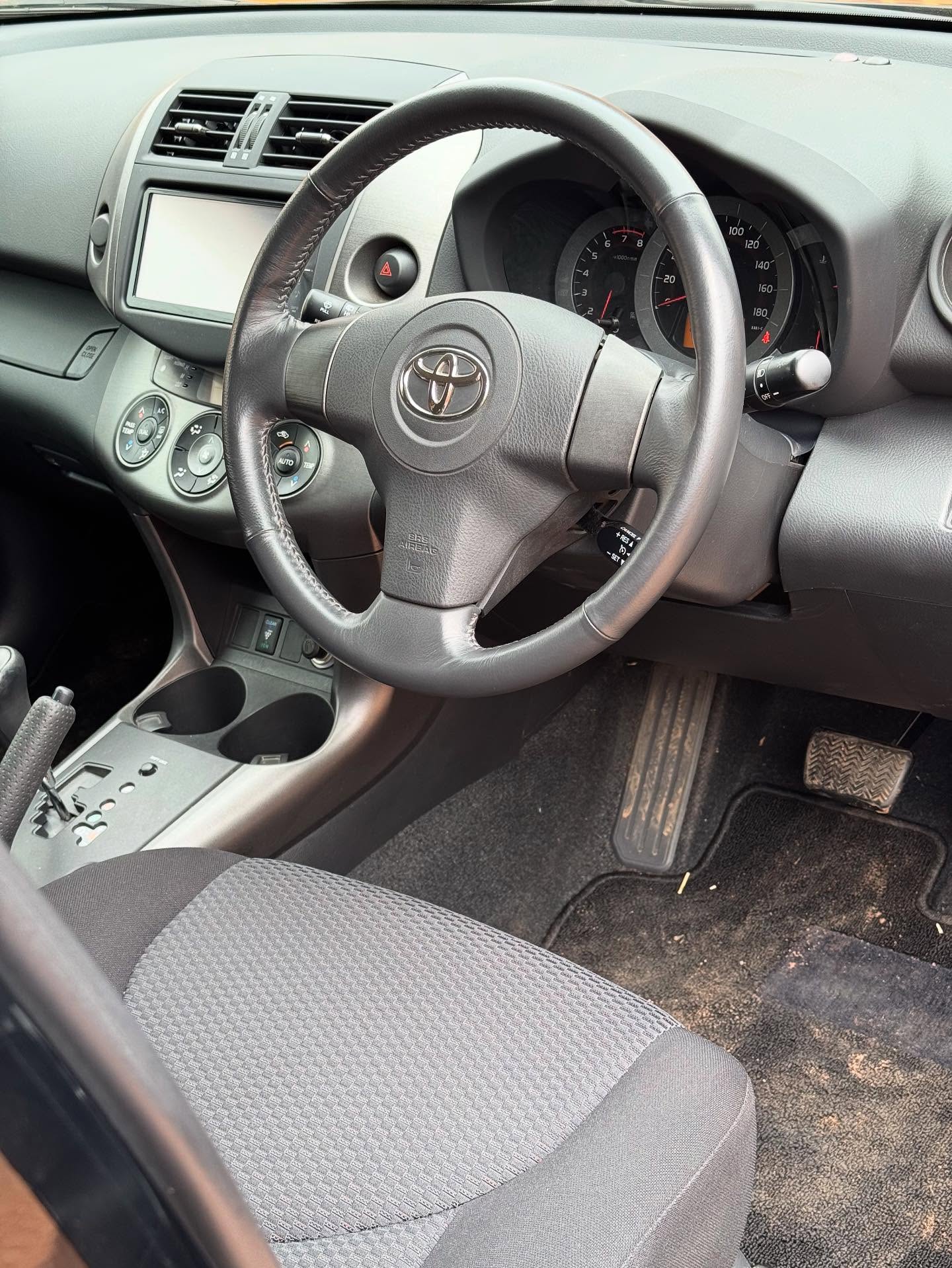 2011 TOYOTA RAV4 PETROL 2.4L 4WD 