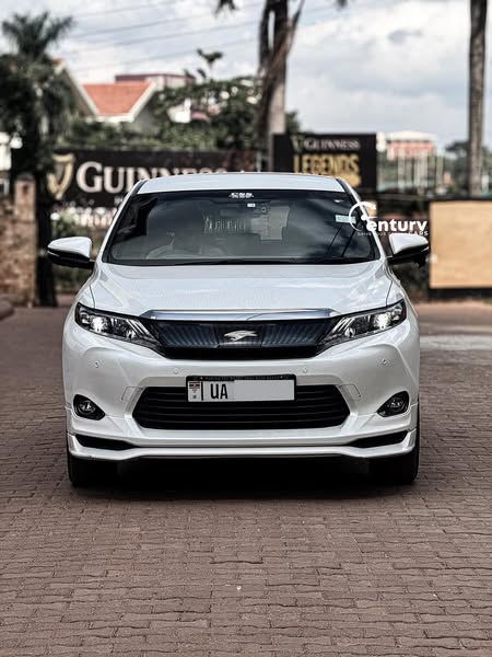 2016 TOYOTA HARRIER PETROL 2.0L
