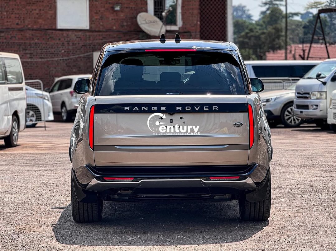 RANGE ROVER VOGUE P400 FIRST EDITION