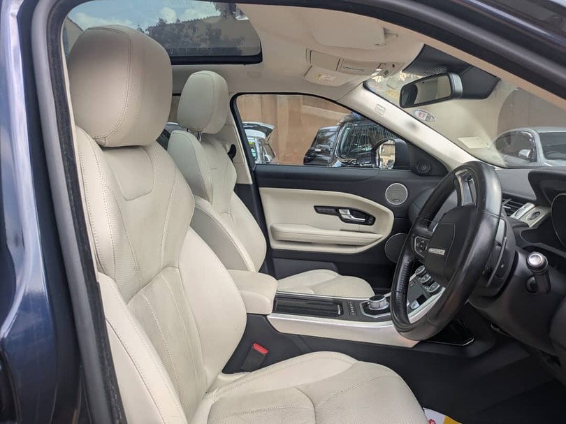 Range Rover Evogue model 2016 