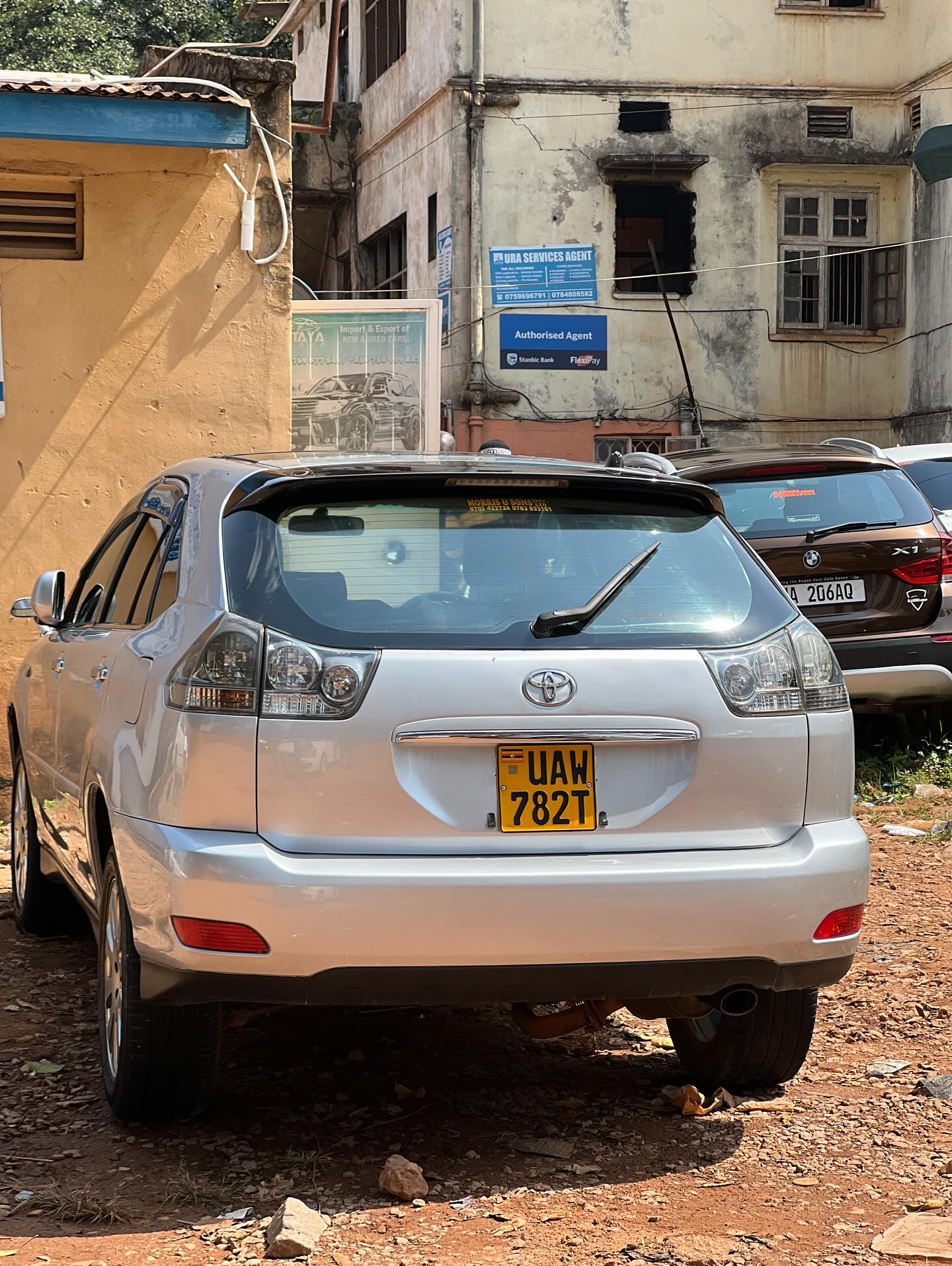 Toyota Harrier model 2005