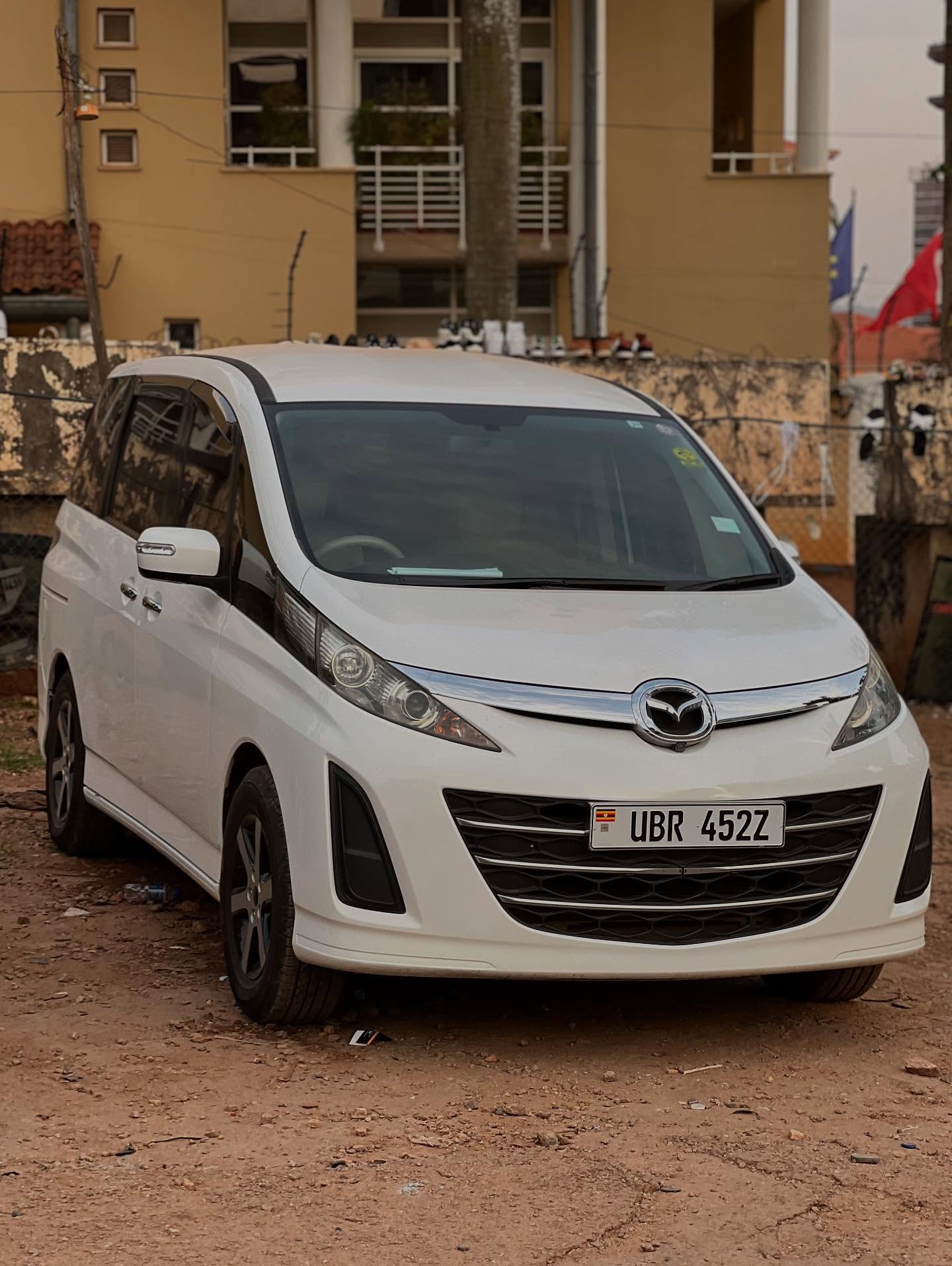 Mazda biante model 2009 