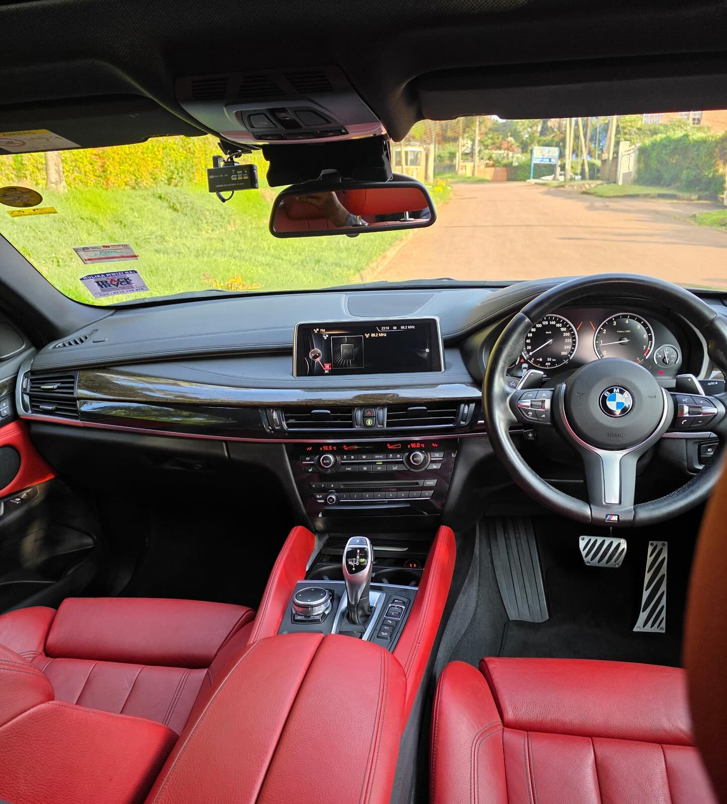 BMW X6 model 2018 petrol engine