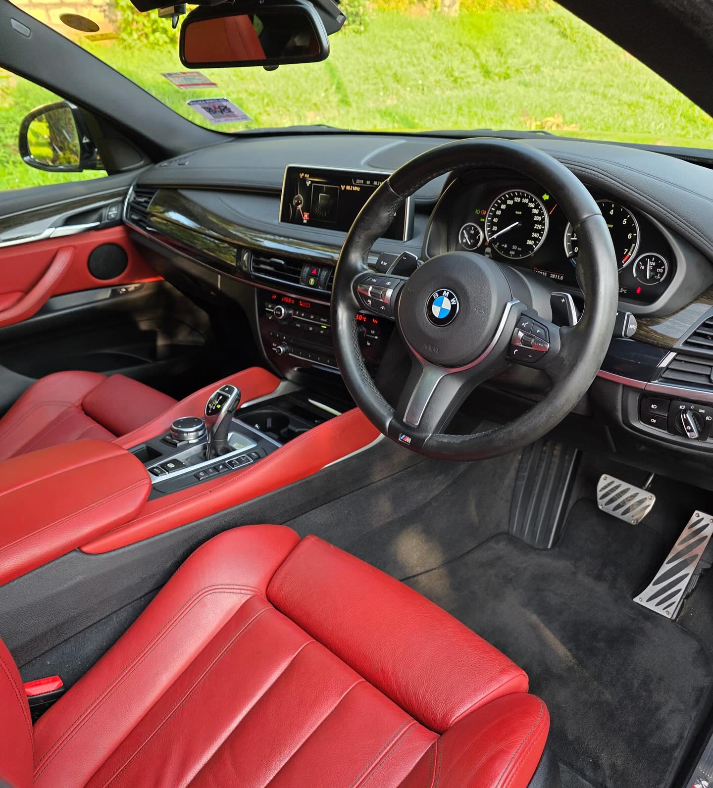 BMW X6 model 2018 petrol engine