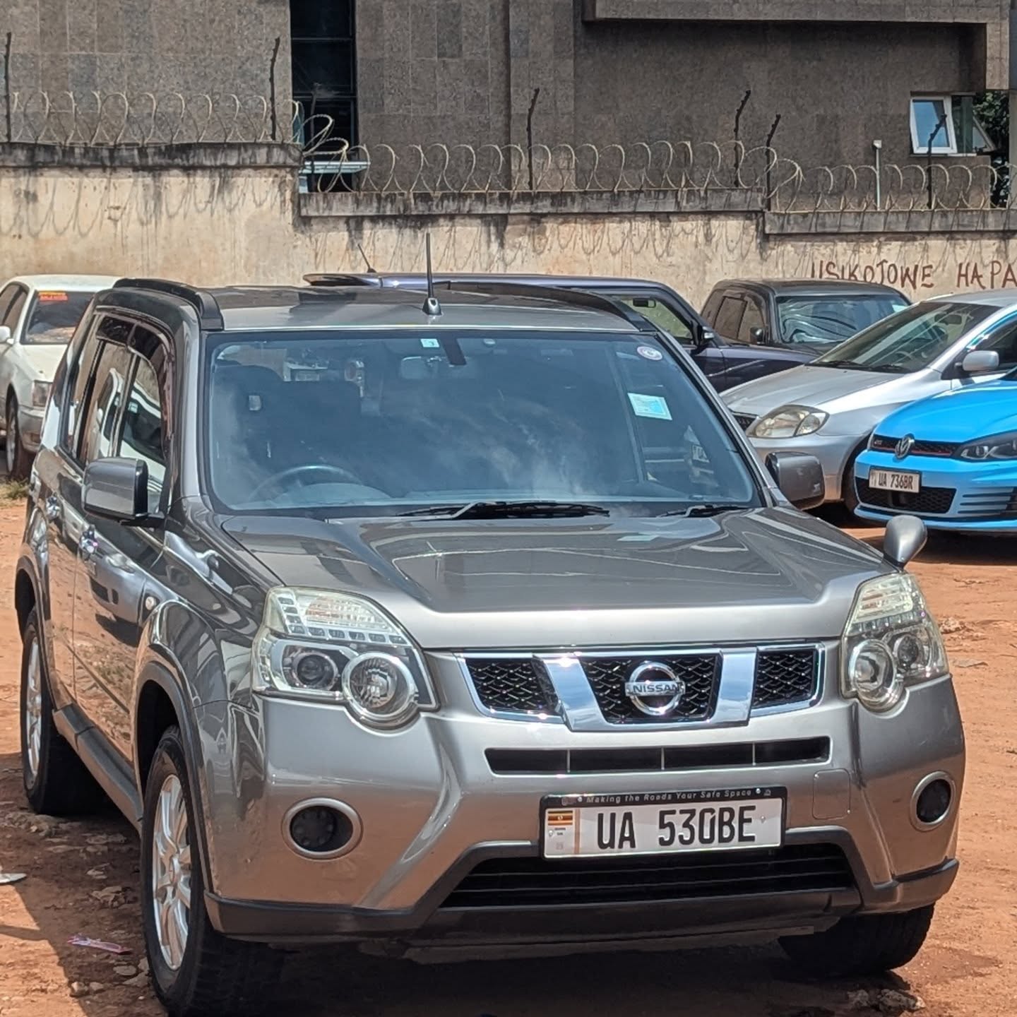 Nisssn xtrail model 2010 