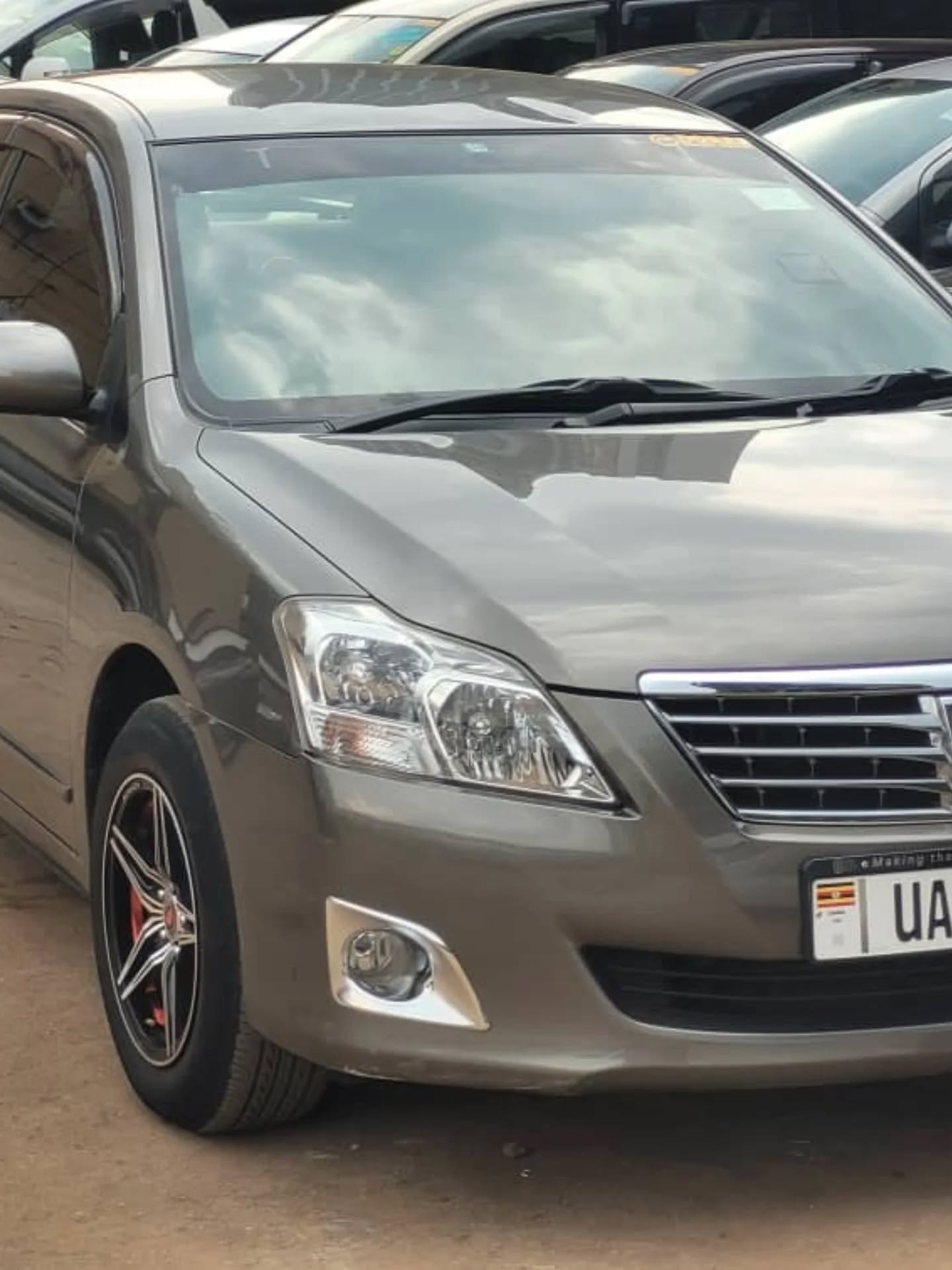 Toyota premio model 2010