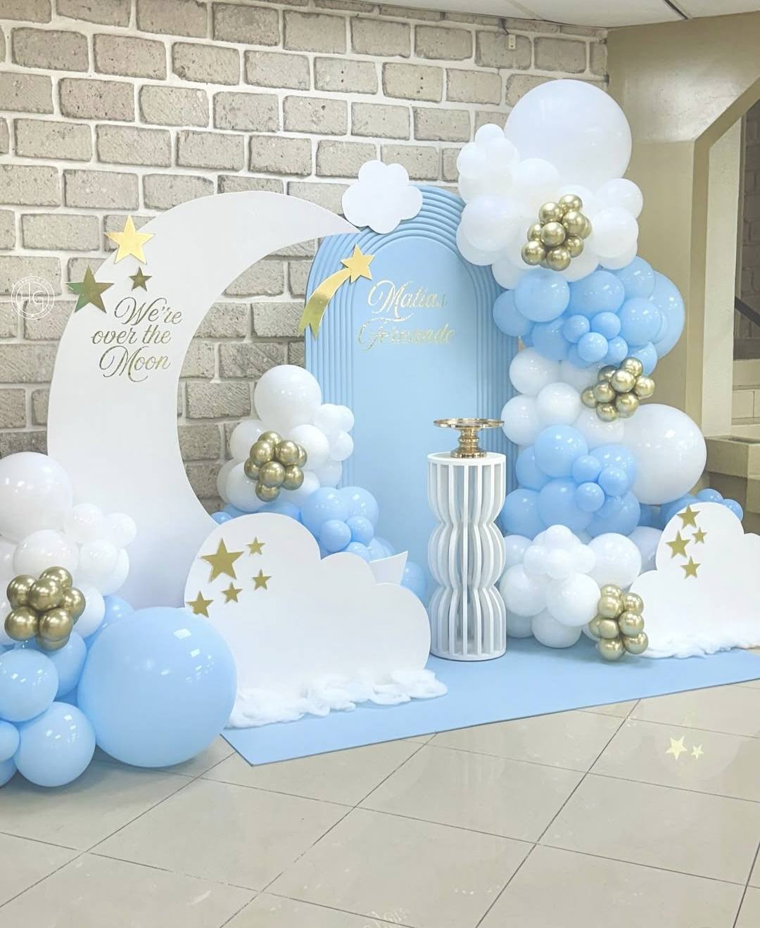 Baby boy birthday deco