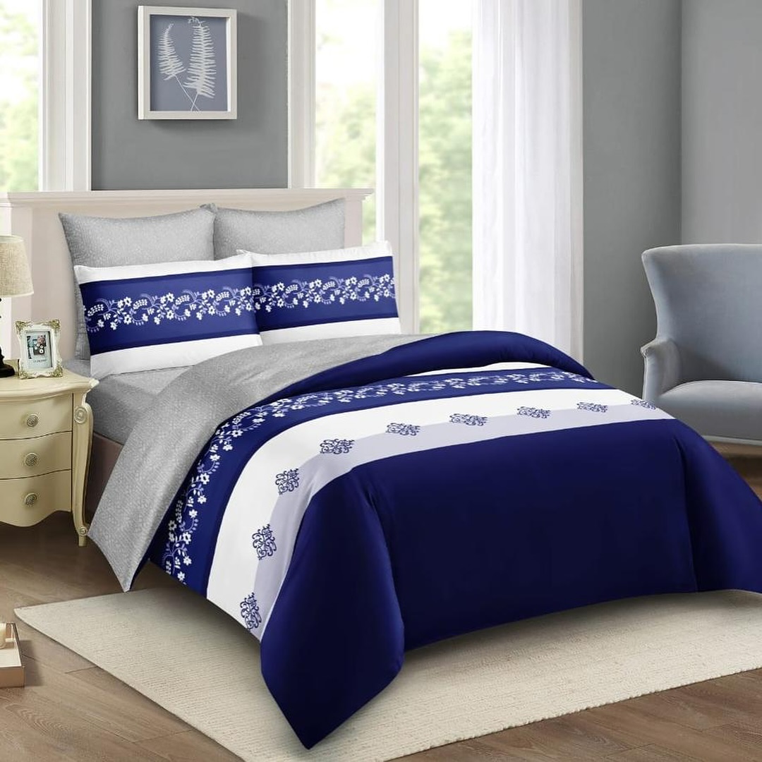 6/6 duvets with 2 pillow cases with a bedsheet