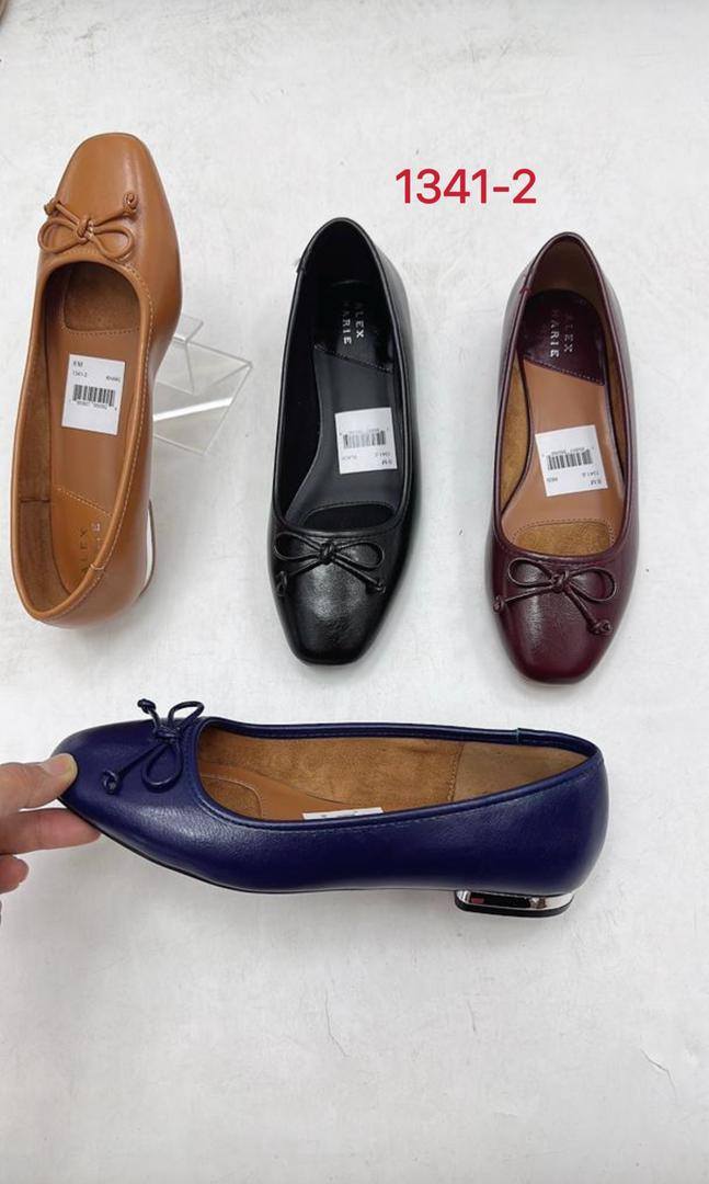 ladies low pumps