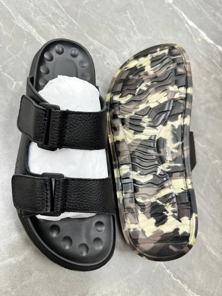 men flats