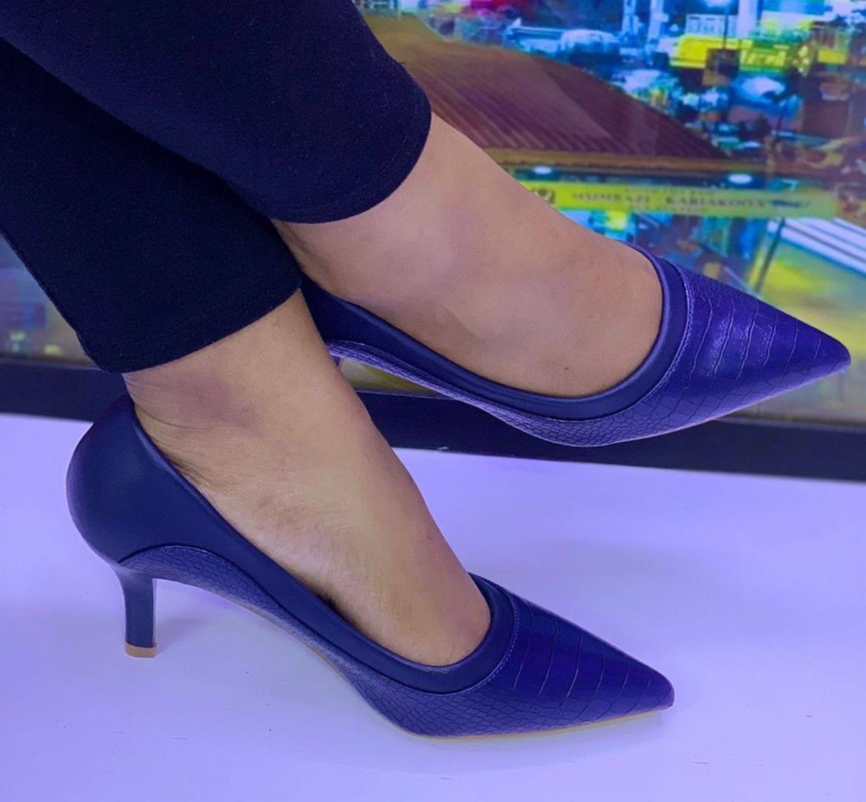 ladies cute comfy heels