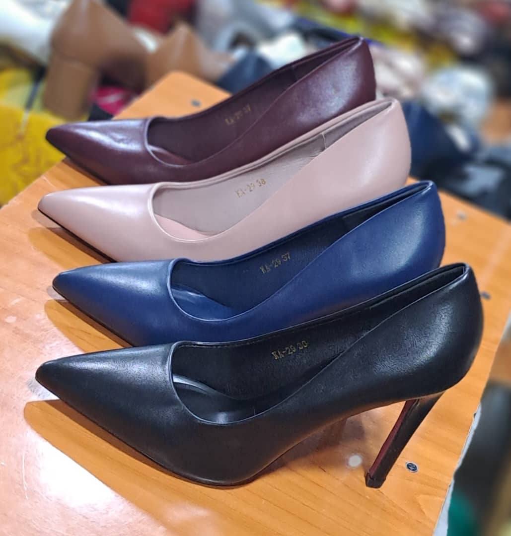 ladies cute comfy heels